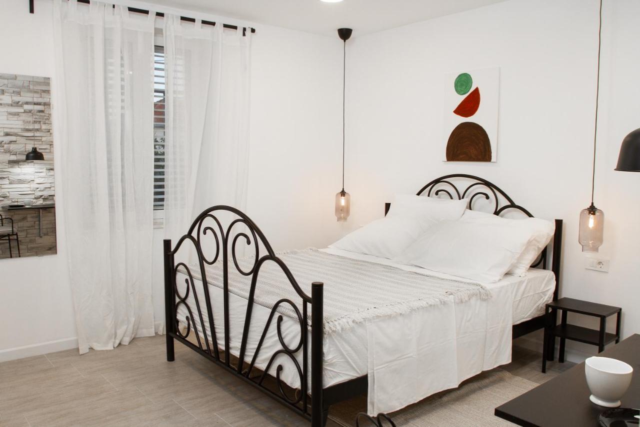 Vinea Suites Trogir Exterior foto